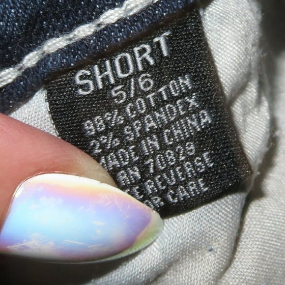 Rue21 Patriotic/American Flag Jean Shorts Size 5/6 - Picture 4 of 4